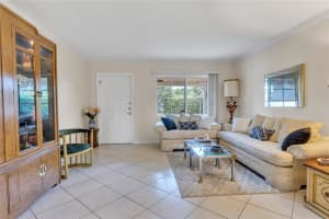 9502 NW 80th Court, Tamarac, FL 33321 Sold 12/14/23