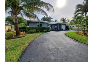 9110 NW 72nd St, Tamarac, FL 33321 Sold 05/31/24