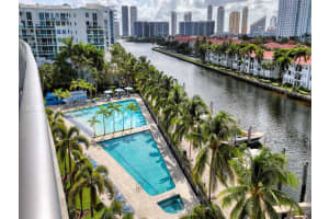 2950 NE 188th St 430, Aventura, FL 33180 Sold 05/13/24