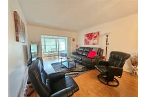 3001 NW 46th Ave 406, Lauderdale Lakes, FL 33313 Sold 03/18/24