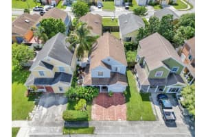 10010 Loquat St, Miramar, FL 33025 Sold 02/26/25