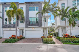 2900 NE 12th Ter 17, Oakland Park, FL 33334 Sold 12/04/23