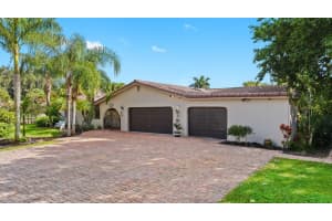 10950 SW 40th Ct, Davie, FL 33328 Sold 03/15/24