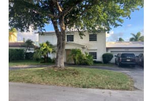 3316 NE 38th St, Fort Lauderdale, FL 33308 Sold 02/07/25