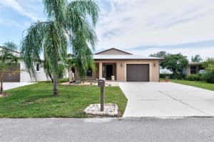 8 Montoya, Fort Pierce, FL 34951 Sold 01/31/24