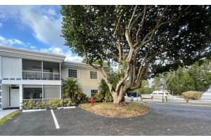6249 Bay Club Dr 2, Fort Lauderdale, FL 33308 Sold 12/15/23