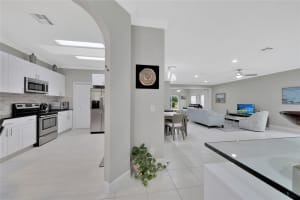 7808 Mansfield Hollow Rd, Delray Beach, FL 33446 Sold 02/12/24