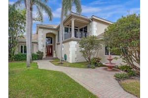 21 Saranac Rd, Sea Ranch Lakes, FL 33308 Sold 12/12/23