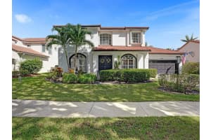 10815 Richmond Pl, Cooper City, FL 33026 Sold 01/19/24
