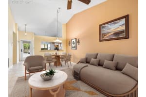 3086 S Oakland Forest Dr, Oakland Park, FL 33309 Sold 03/27/24