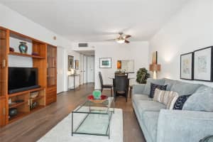 336 N Birch Rd 11D, Fort Lauderdale, FL 33304 Sold 12/14/23