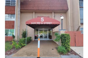 8240 SW 24th St 5104, North Lauderdale, FL 33068 Sold 12/13/23