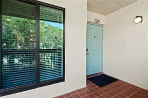 5021 Oak Hill Lane 124, Delray Beach, FL 33484 Sold 11/28/23