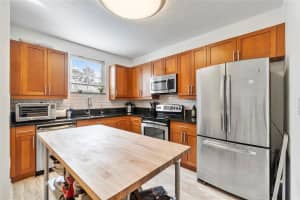 1314 SW 3rd Ct 1314, Fort Lauderdale, FL 33312 Sold 01/03/24