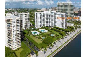 1701 S Flagler Drive 1402, West Palm Beach, FL 33401 Sold 07/31/24