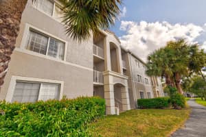 5035 Wiles Rd 208, Coconut Creek, FL 33073 Sold 12/11/23