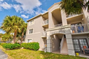 5035 Wiles Rd 208, Coconut Creek, FL 33073 Sold 12/11/23