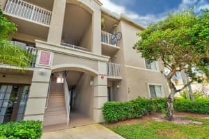 5035 Wiles Rd 208, Coconut Creek, FL 33073 Sold 12/11/23