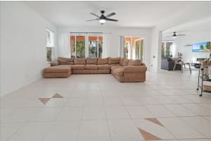 1258 Snug Harbor Dr, Casselberry, FL 32707, Sold 01/05/24