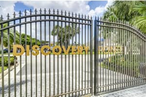 2280 W Discovery Cir W 2280, Deerfield Beach, FL 33442 Sold 01/30/24