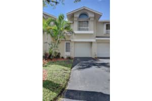 2280 W Discovery Cir W 2280, Deerfield Beach, FL 33442 Sold 01/30/24