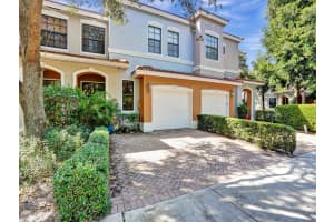 230 E Chrystie Cir 230, Delray Beach, FL 33484 Sold 02/20/24