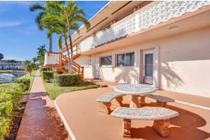 925 SW 11th Ave 7J, Hallandale Beach, FL 33009 Sold 01/15/24