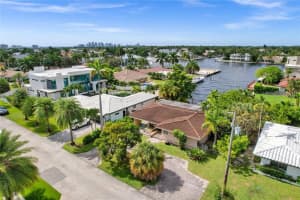 2517 NE 32nd Ave, Fort Lauderdale, FL 33305 Sold 03/13/24