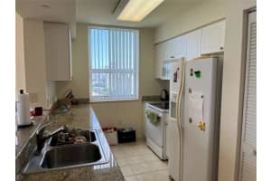 19501 W Country Club Dr 2514, Aventura, FL 33180 Sold 04/18/24