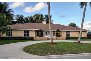 4078 Alpinia Ct S, Boynton Beach, FL 33436 Sold 03/29/24