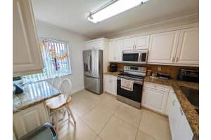 20825 NW 3rd Ct 20825, Pembroke Pines, FL 33029 Sold 12/14/23