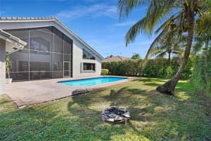 266 NW 119th Dr, Coral Springs, FL 33071 Sold 12/22/23