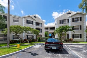 2810 N Oakland Forest Dr 211, Oakland Park, FL 33309 Sold 01/04/24