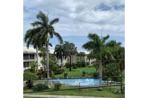 2050 NE 39th St 309, Lighthouse Point, FL 33064 Sold 12/15/23