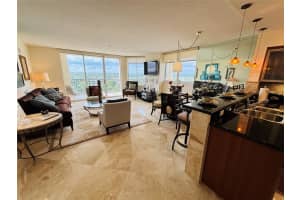 2001 N Ocean Blvd 1004, Fort Lauderdale, FL 33305 Sold 04/10/24