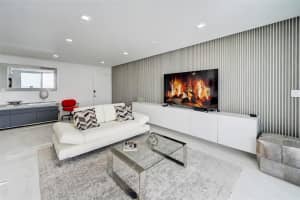 2715 N Ocean Blvd PH F, Fort Lauderdale, FL 33308 Sold 10/30/24