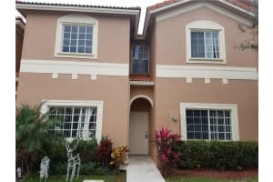 7841 Catalina Cir 7841, Tamarac, FL 33321 Sold 01/18/24