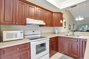 1969 SW 15th St 104, Deerfield Beach, FL 33442 Sold 03/23/24