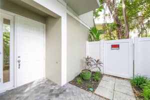 2685 NE 9th Ave 9, Wilton Manors, FL 33334 Sold 05/10/24