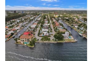 2532 SE 13th St, Pompano Beach, FL 33062 Sold 05/10/24