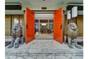 5301 Woodlands Blvd, Tamarac, FL 33319 Sold 12/15/23