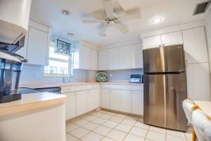 1160 Hillsboro Mile 405, Hillsboro Beach, FL 33062 Sold 03/27/24