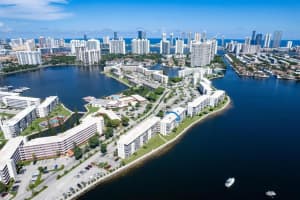 2920 Point East Dr N504, Aventura, FL 33160 Sold 03/20/24