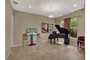 12420 NW 17th Mnr, Pembroke Pines, FL 33028 Sold 12/27/23