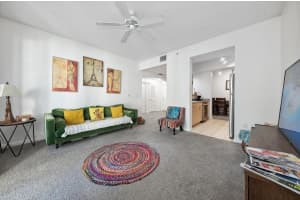 533 NE 3rd Ave 242, Fort Lauderdale, FL 33301 Sold 12/05/23