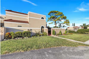 4025 Village Dr C, Delray Beach, FL 33445 Sold 02/15/24