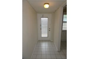 1015 Country Club Dr 304, Margate, FL 33063 Sold 12/27/23