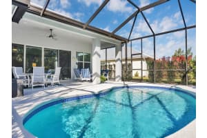 353 11th Sq SW, Vero Beach, FL 32962 Sold 01/31/24