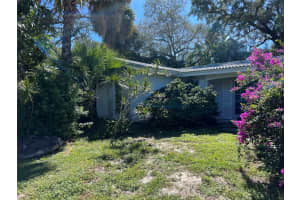 686 SW 4th St, Boca Raton, FL 33486 Sold 02/13/24