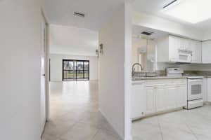7360 S Oriole Blvd 303, Delray Beach, FL 33446 Sold 12/05/23